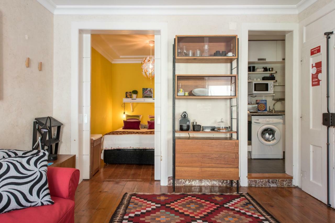 Cozy Apartment In Historic Center Лиссабон Экстерьер фото